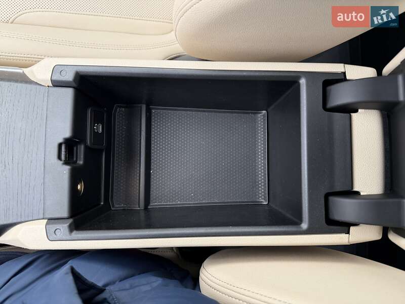 Купе BMW i4 2023 в Кременчуге