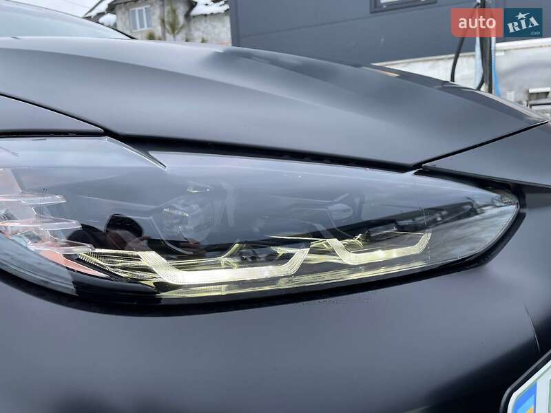 Купе BMW i4 2023 в Львові