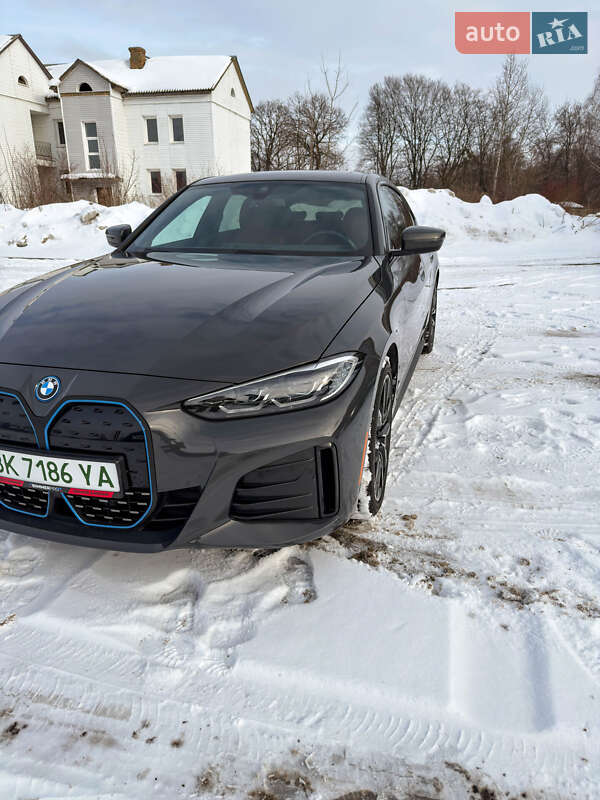 Купе BMW i4 2022 в Рівному
