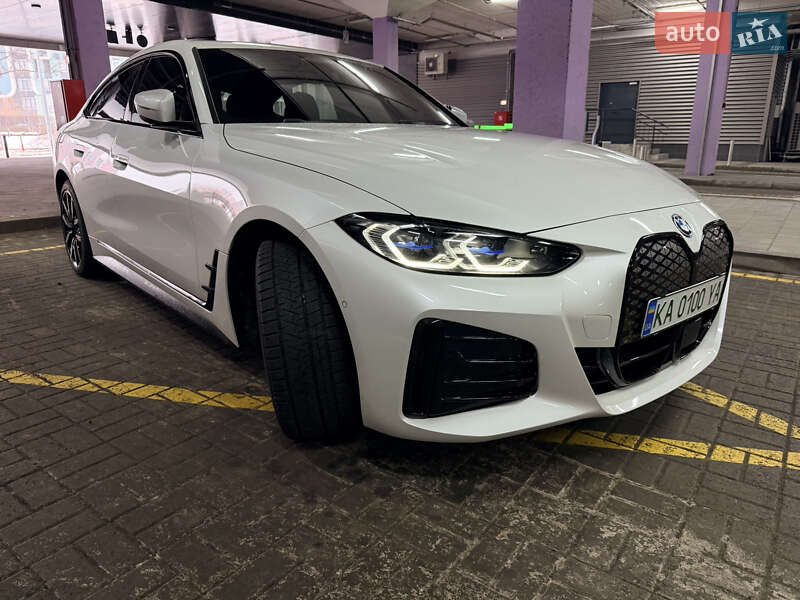 Купе BMW i4 2023 в Киеве