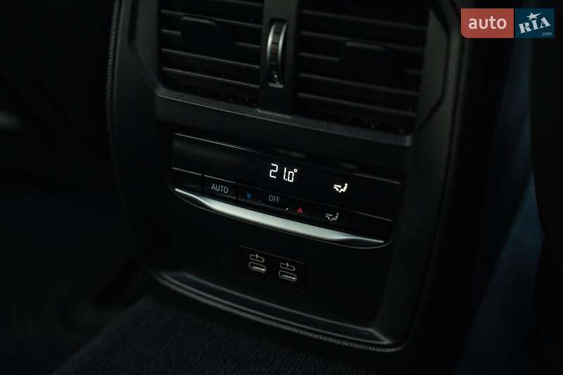 Купе BMW i4 2022 в Черновцах