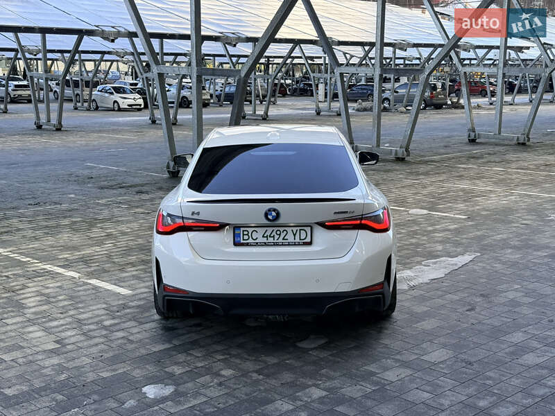 Купе BMW i4 2024 в Львове