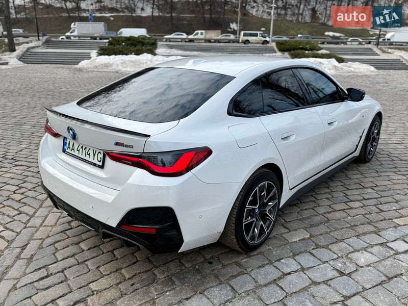 Купе BMW i4 2024 в Києві