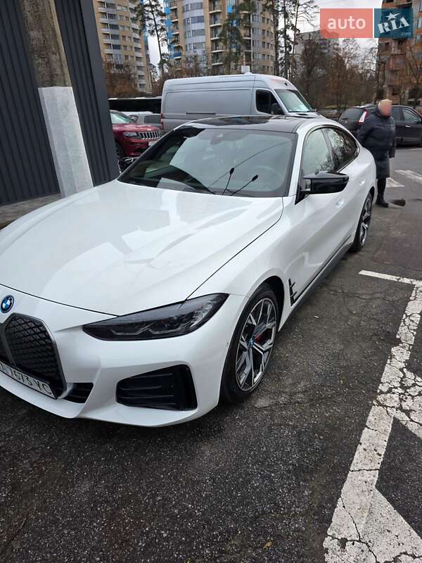 Купе BMW i4 2023 в Киеве