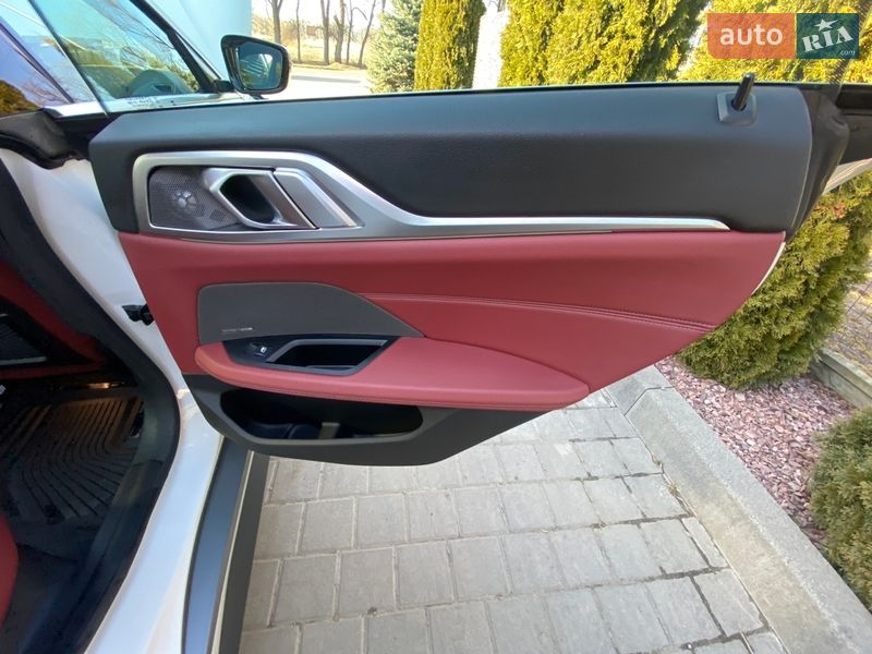 Купе BMW i4 2024 в Самборе