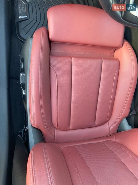 Купе BMW i4 2024 в Самборе