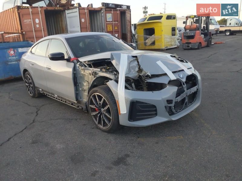Купе BMW i4 2024 в Киеве