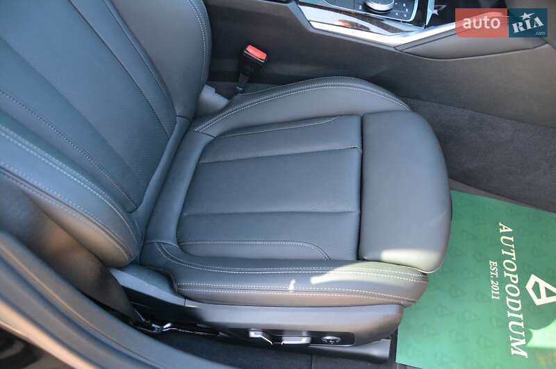 Купе BMW i4 2024 в Києві