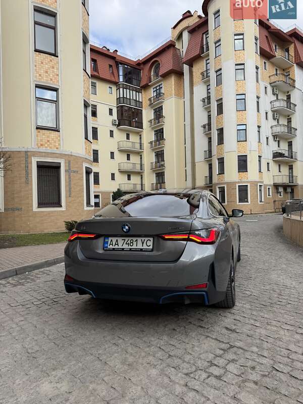 Купе BMW i4 2023 в Киеве