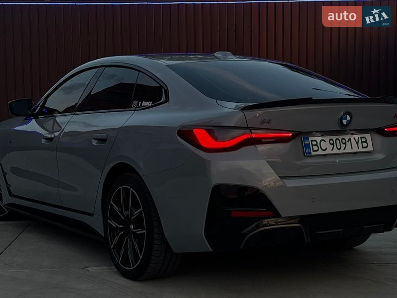 Купе BMW i4 2022 в Львове