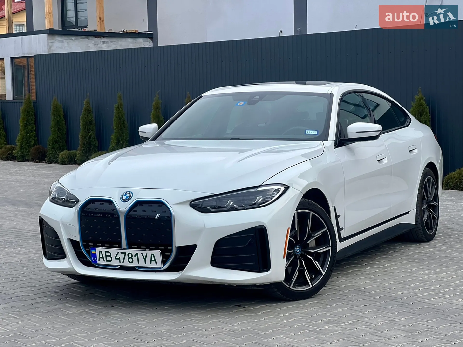 2022 BMW i4 - мініатюра 5
