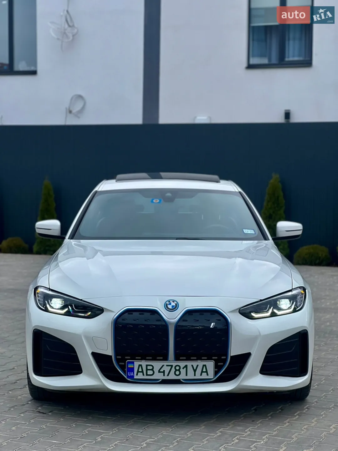 2022 BMW i4 - мініатюра 28
