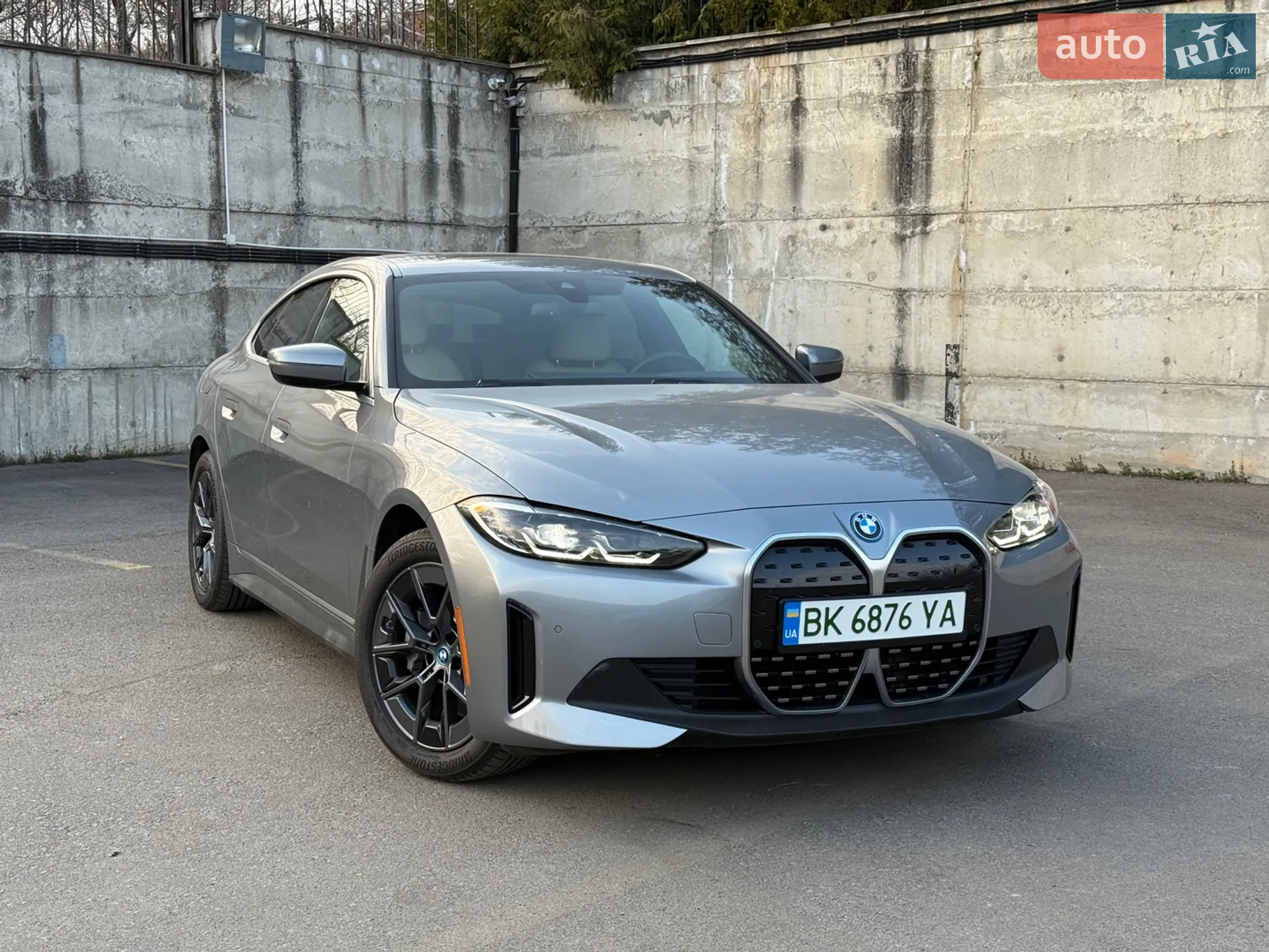 2024 BMW i4 - мініатюра 3