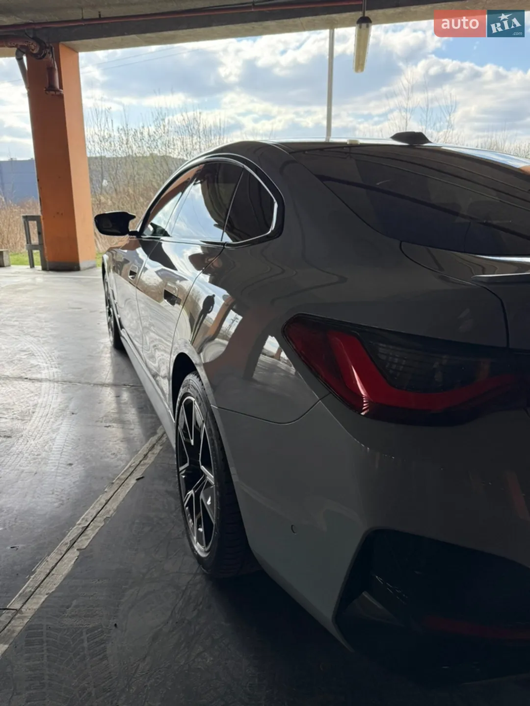 2023 BMW i4 - мініатюра 23