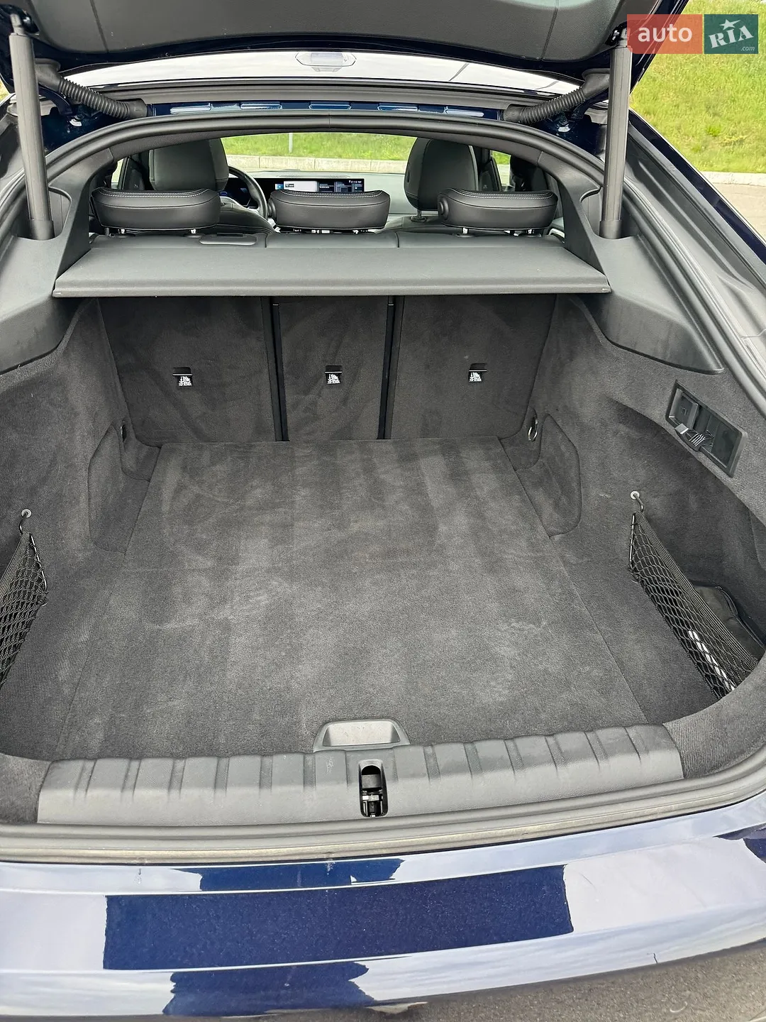 2022 BMW i4 - мініатюра 59