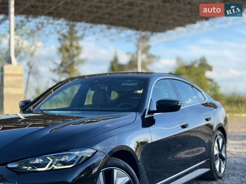 Купе BMW i4 2024 в Самборе