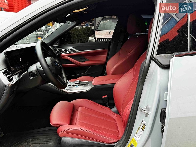 Купе BMW i4 2023 в Львове