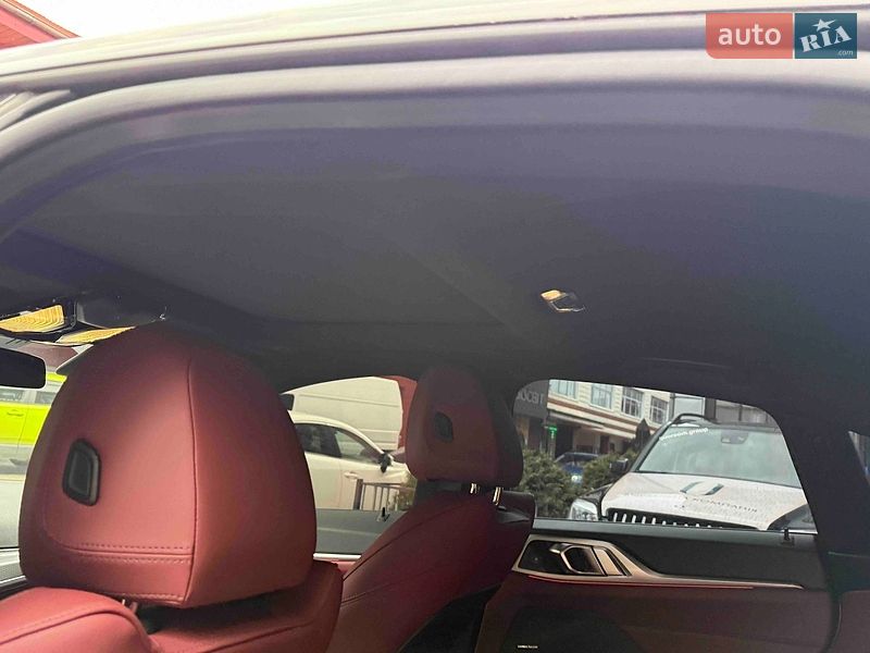 Купе BMW i4 2023 в Львове