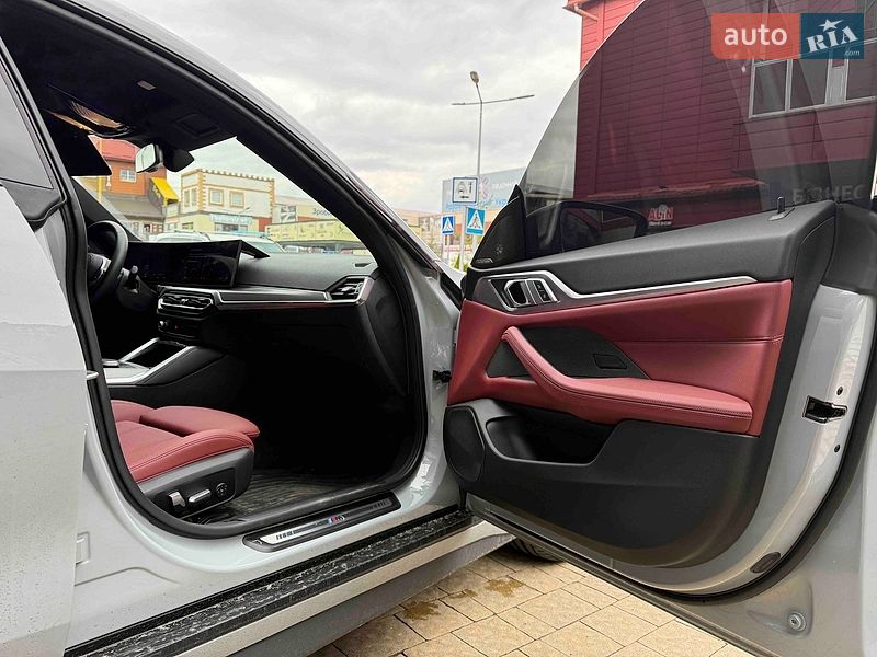 Купе BMW i4 2023 в Львове