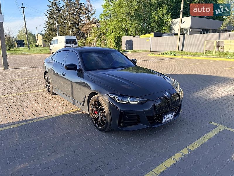 Купе BMW i4 2022 в Полтаве