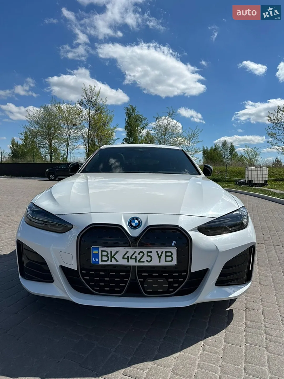 2023 BMW i4 - мініатюра 16