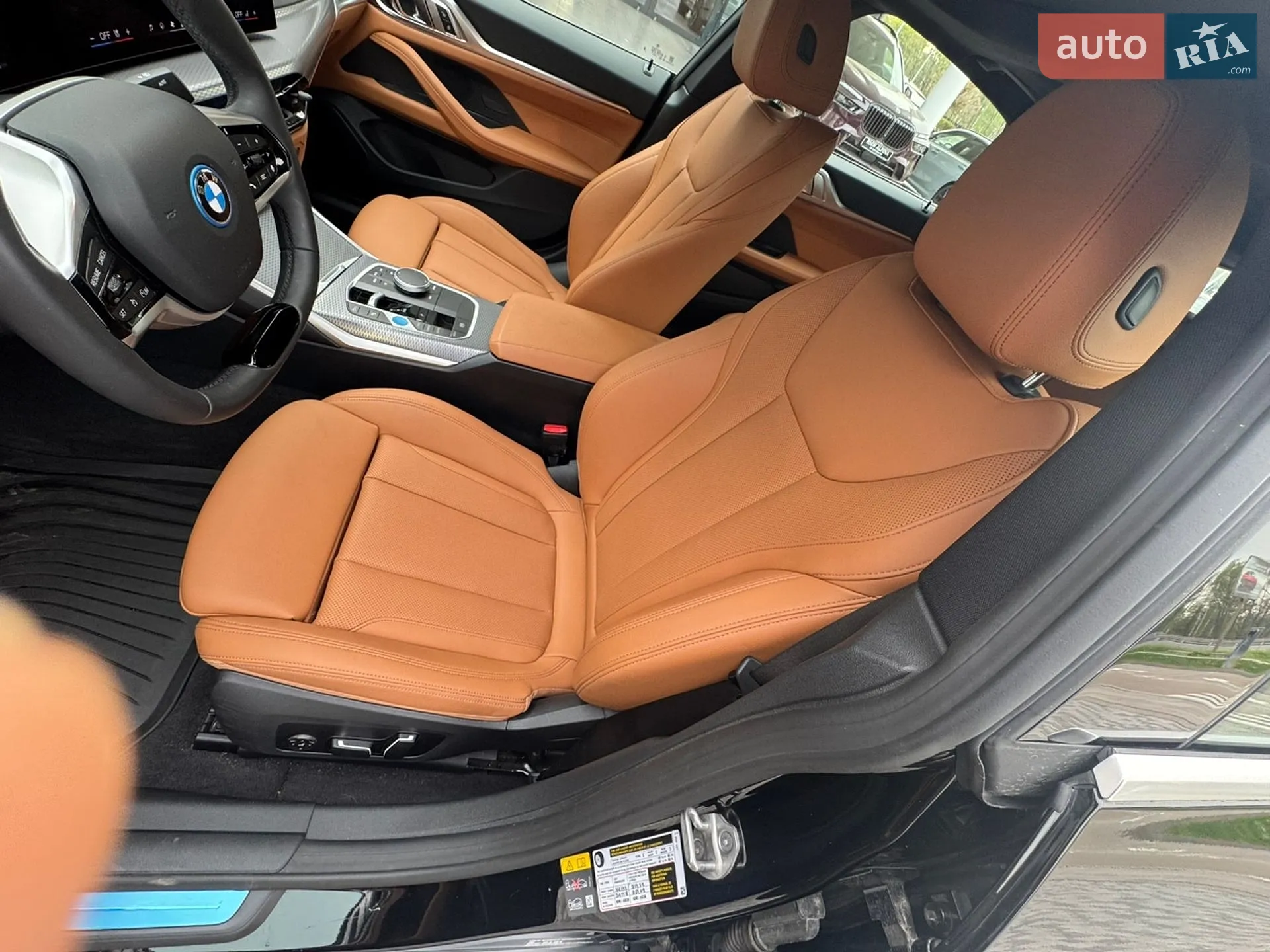 2024 BMW i4 - мініатюра 18