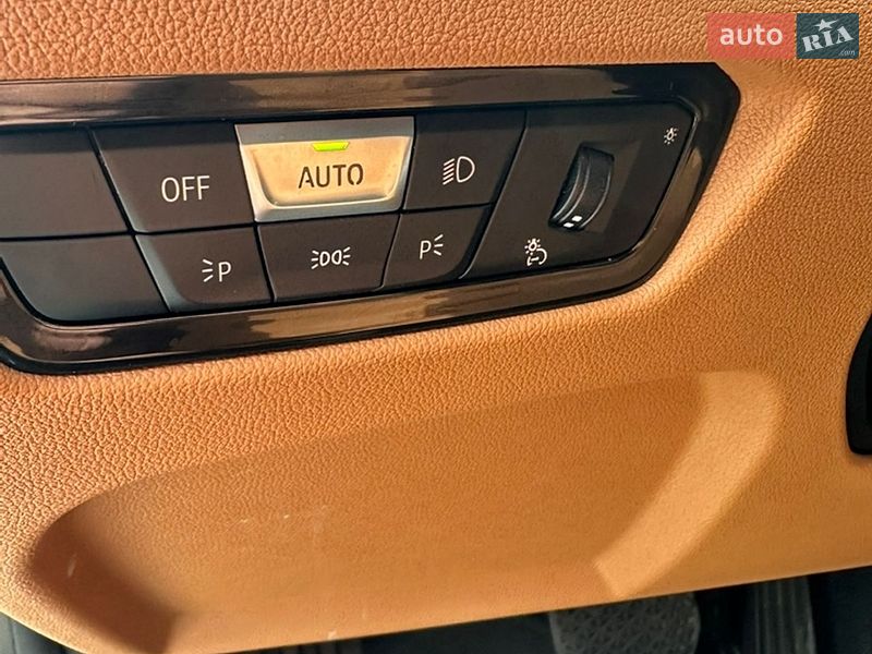 Купе BMW i4 2024 в Львові