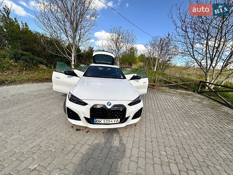 Купе BMW i4 2023 в Ровно
