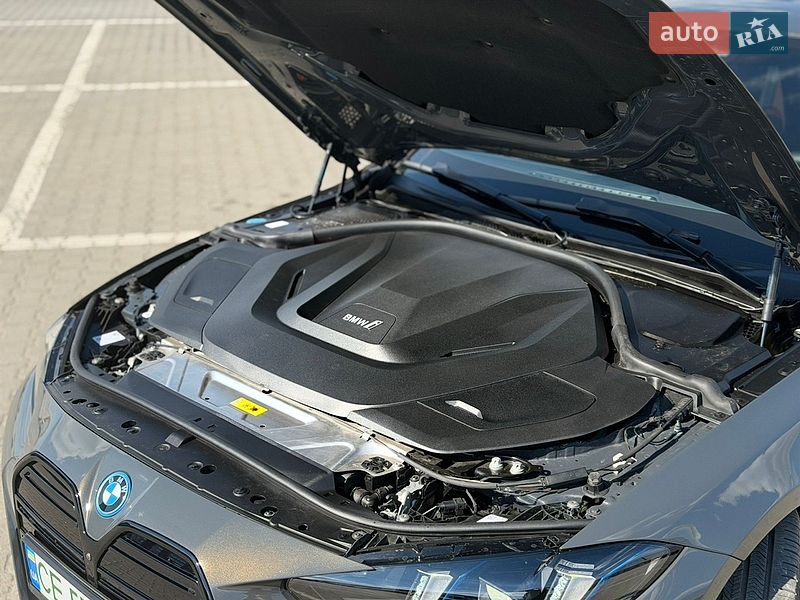 Купе BMW i4 2025 в Чернівцях