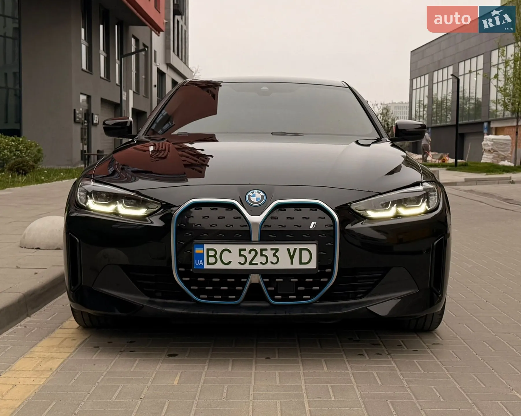 2023 BMW i4 - мініатюра 3