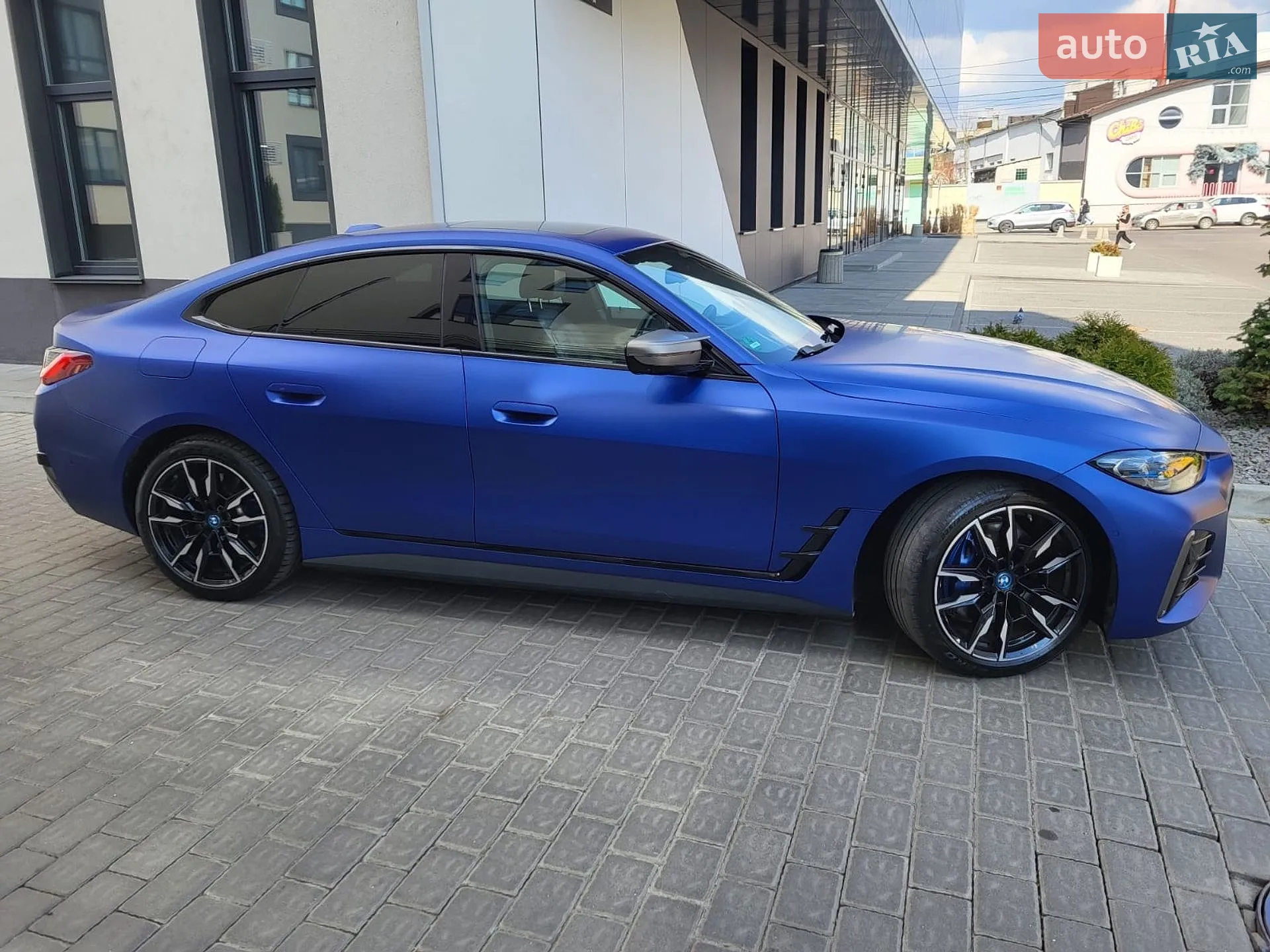2022 BMW i4 - мініатюра 9