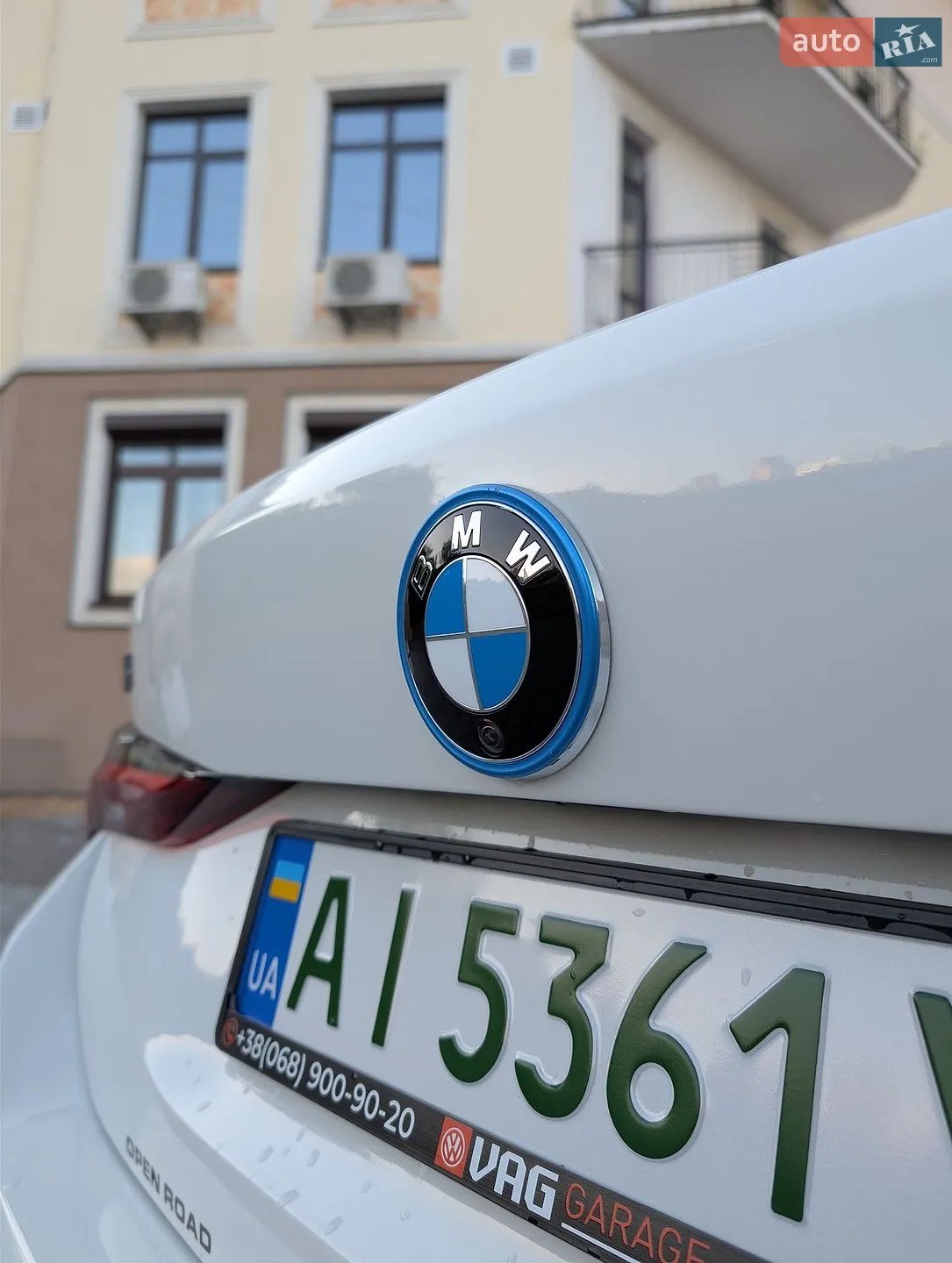 2023 BMW i4 - мініатюра 19