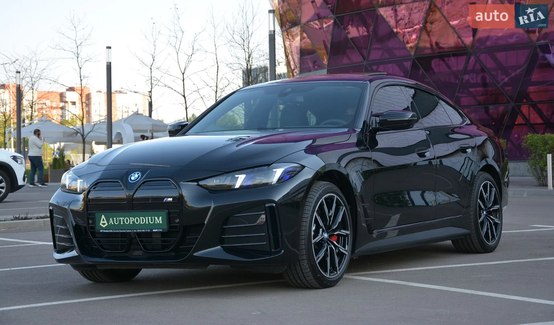 2024 BMW i4 - мініатюра 9