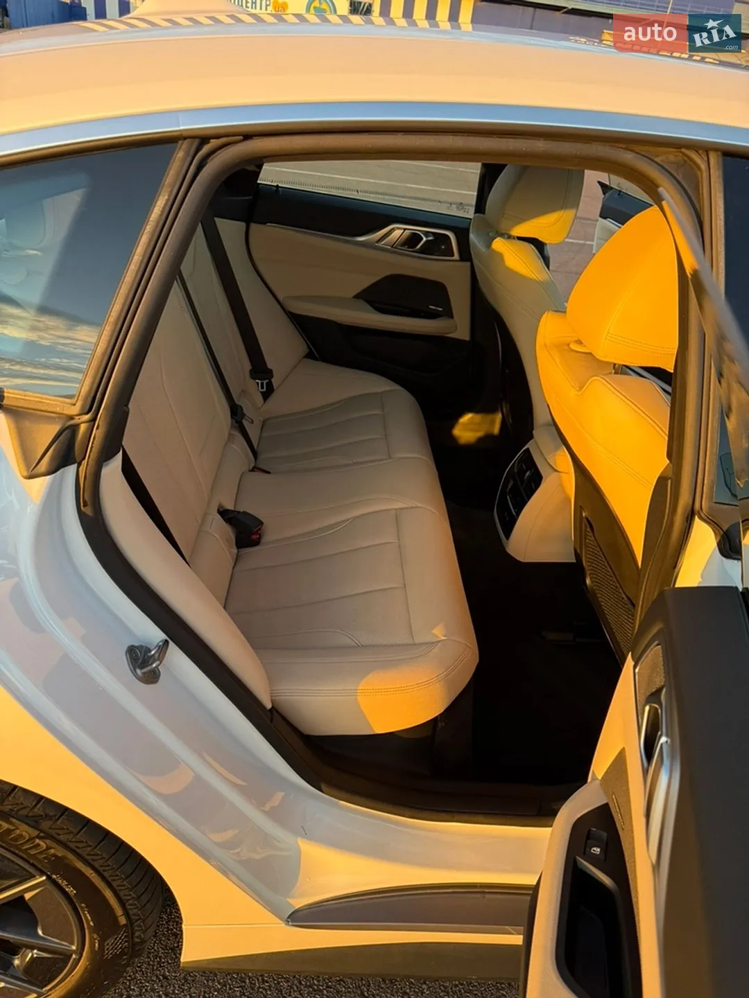 2022 BMW i4 - мініатюра 14