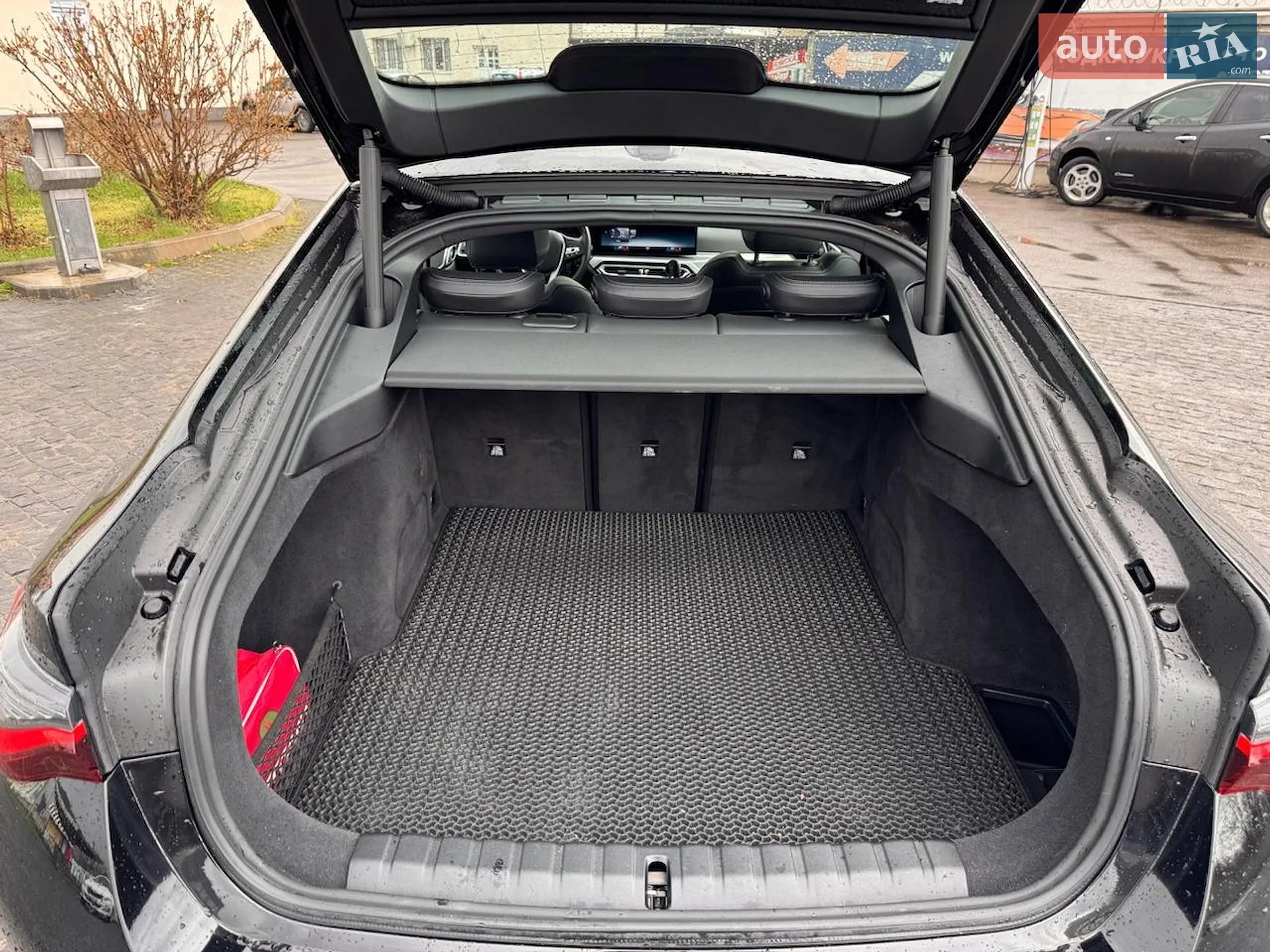 2023 BMW i4 - мініатюра 15