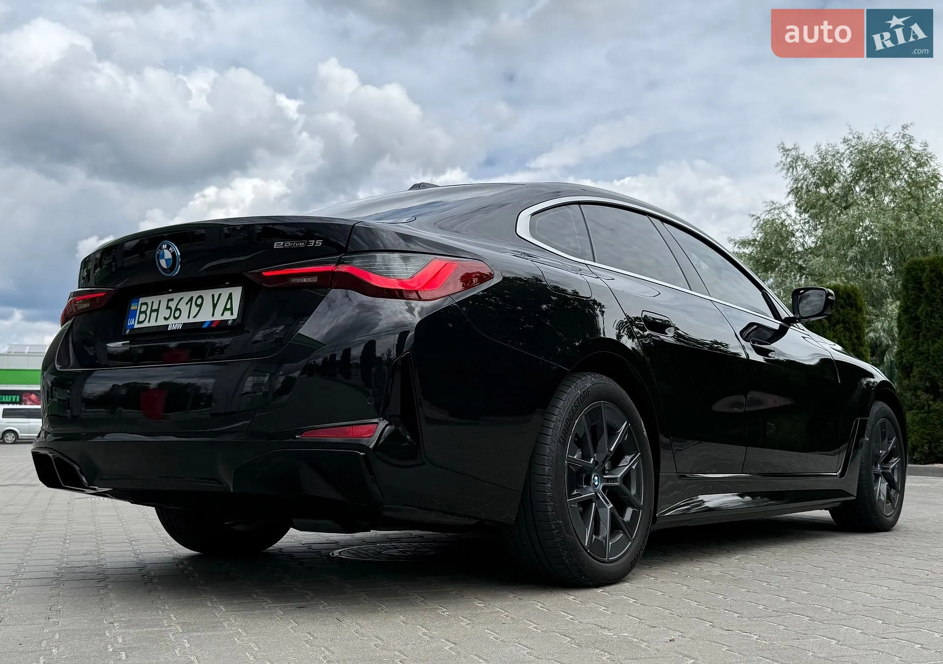 2023 BMW i4 - мініатюра 23