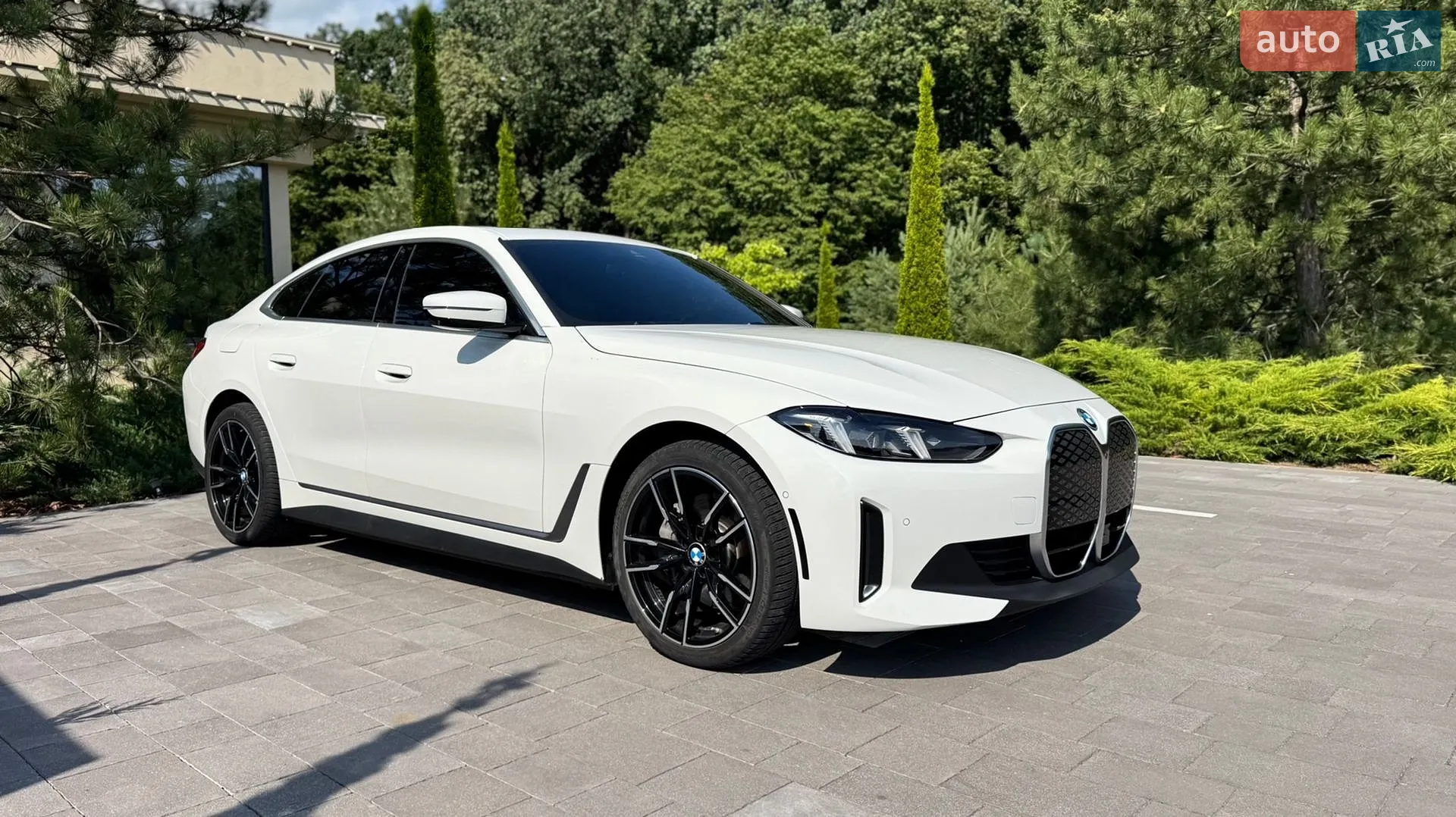 2024 BMW i4 - мініатюра 9