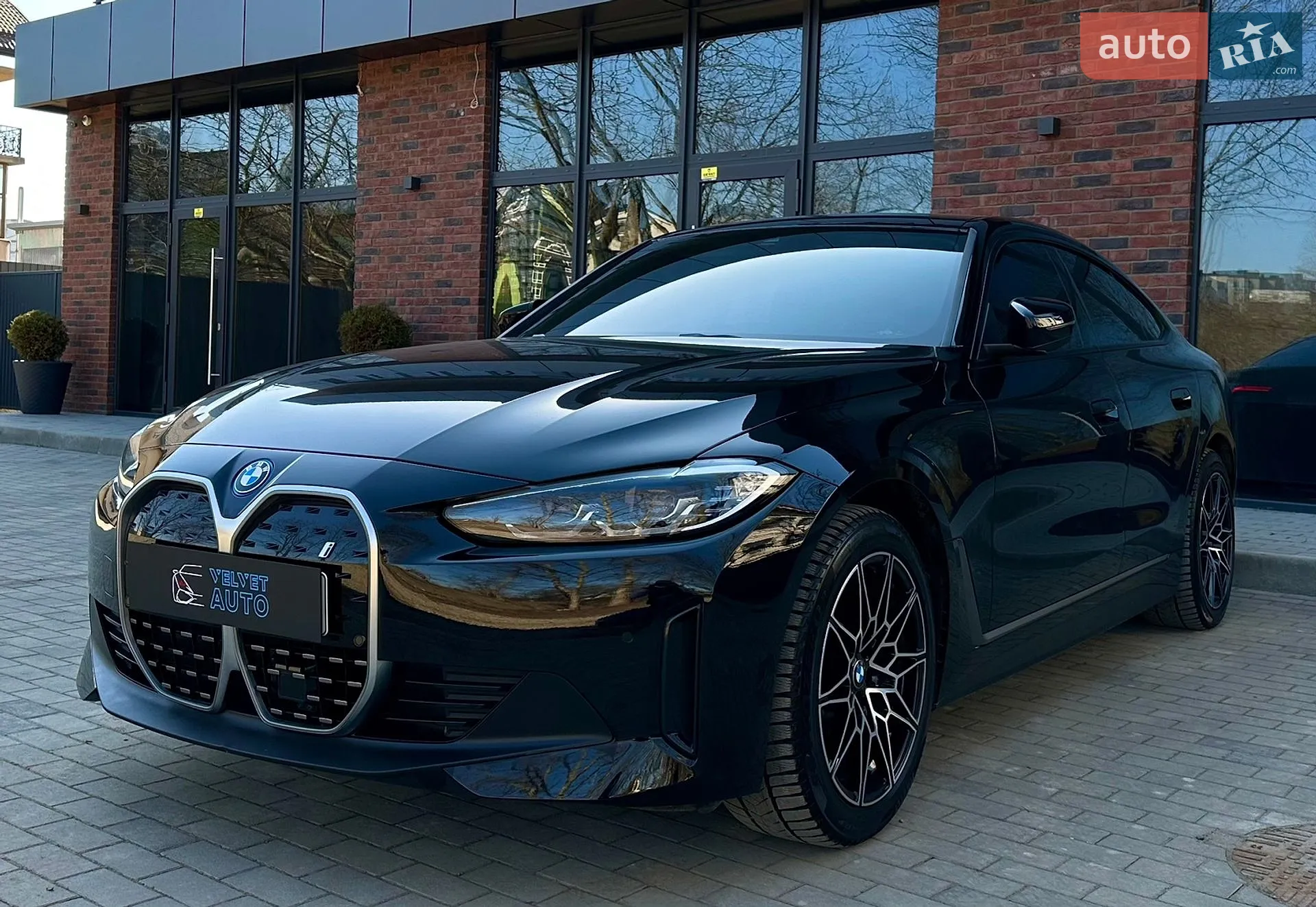 2023 BMW i4 - мініатюра 10