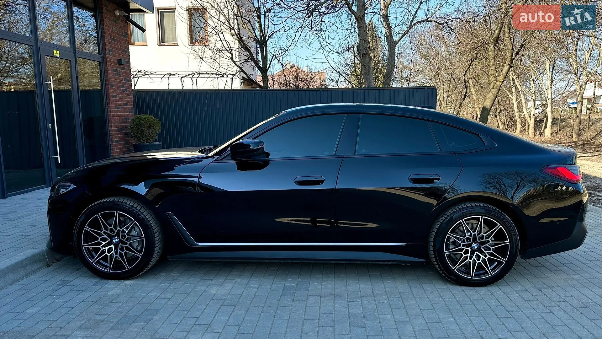 2023 BMW i4 - мініатюра 21