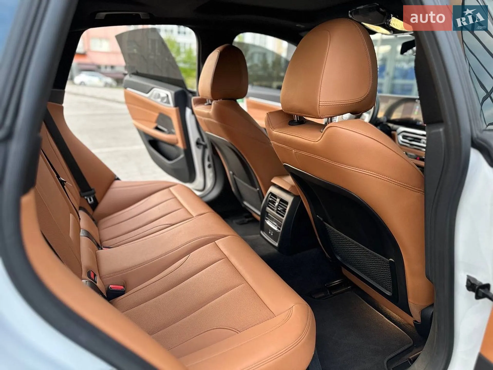 2022 BMW i4 - мініатюра 32