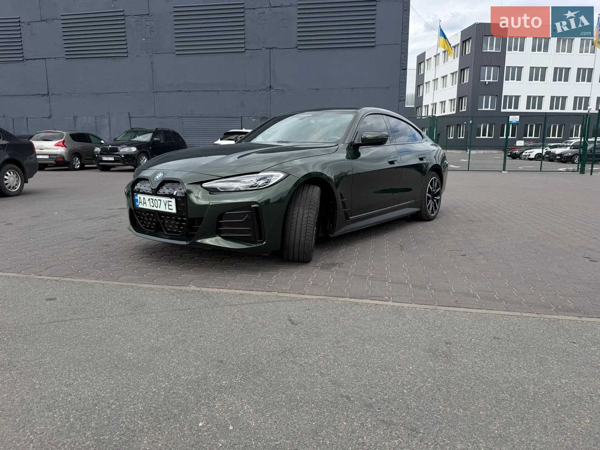 BMW i4 2023 VIN WBY73AW06RFS32808 фото оголошення 4 з 16