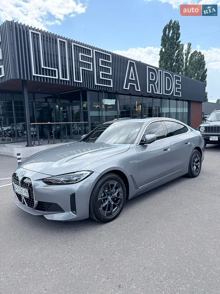 BMW i4 2024