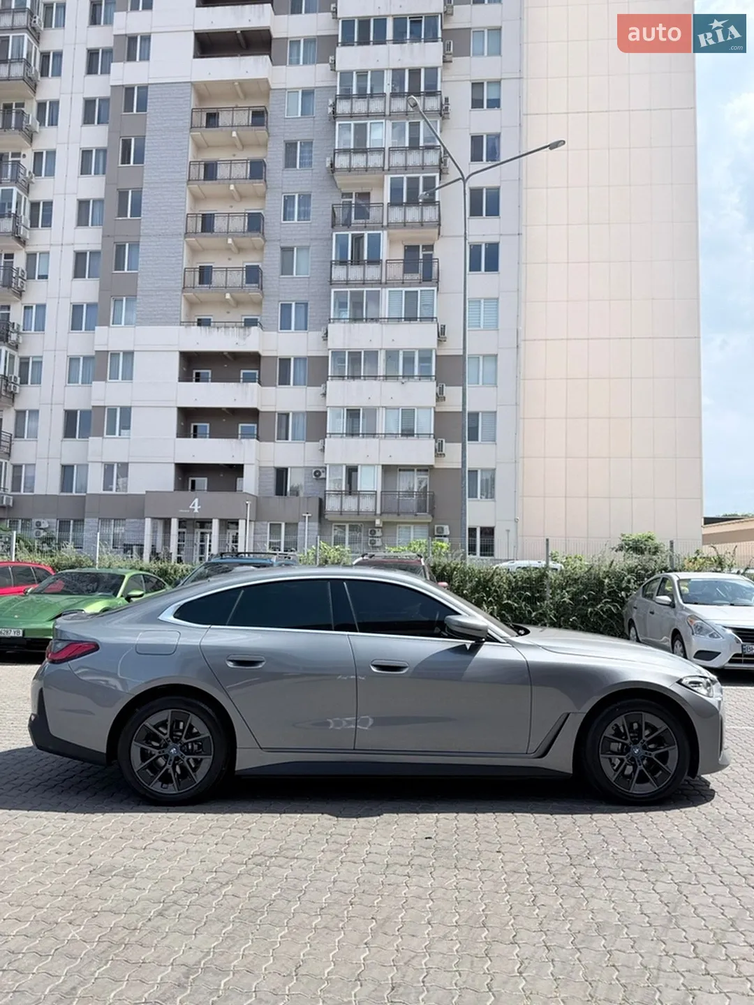 2024 BMW i4 - мініатюра 10