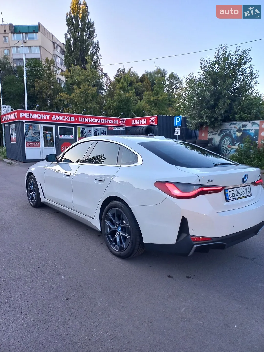 2023 BMW i4 - мініатюра 9