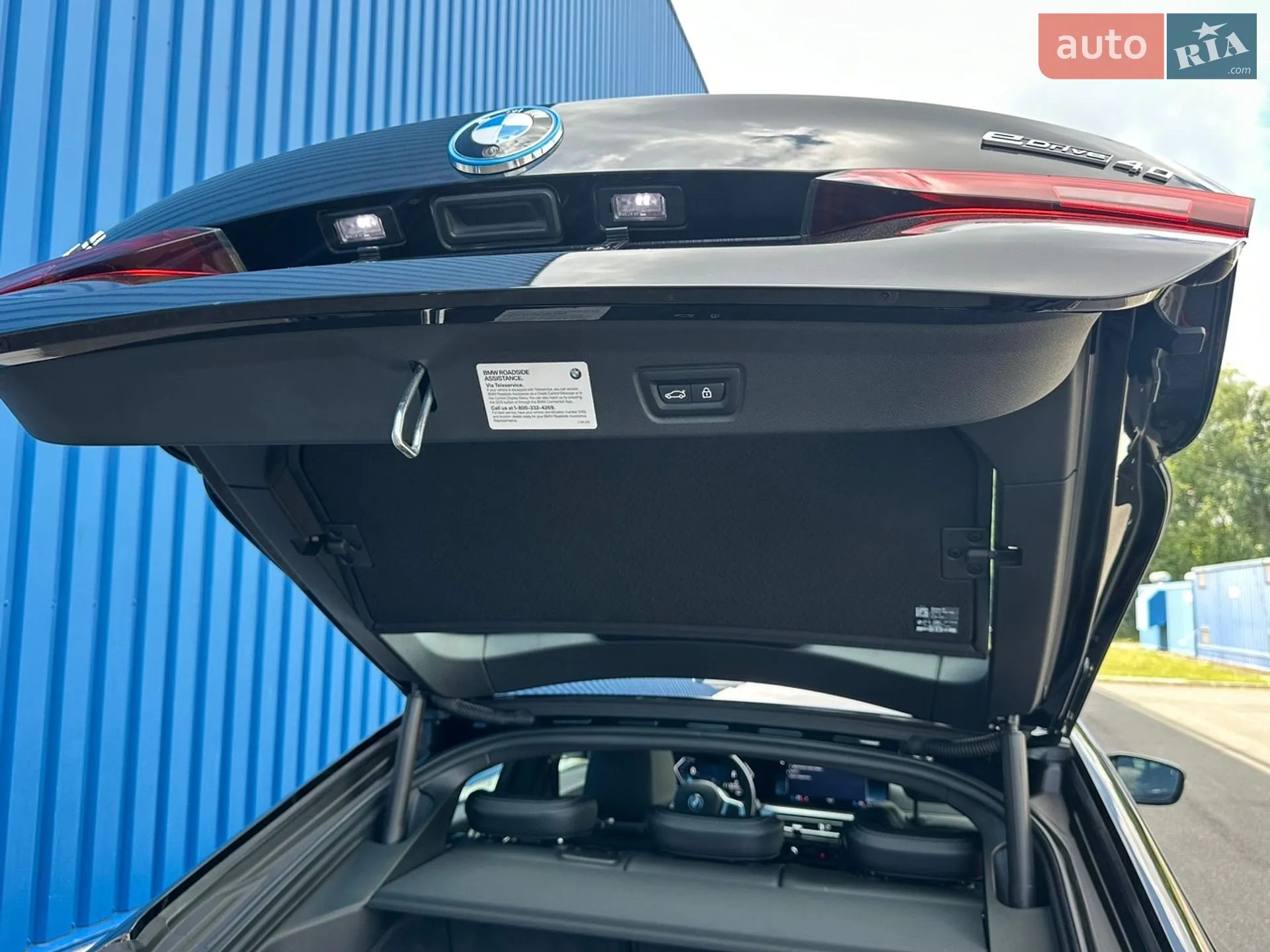 2022 BMW i4 - мініатюра 47