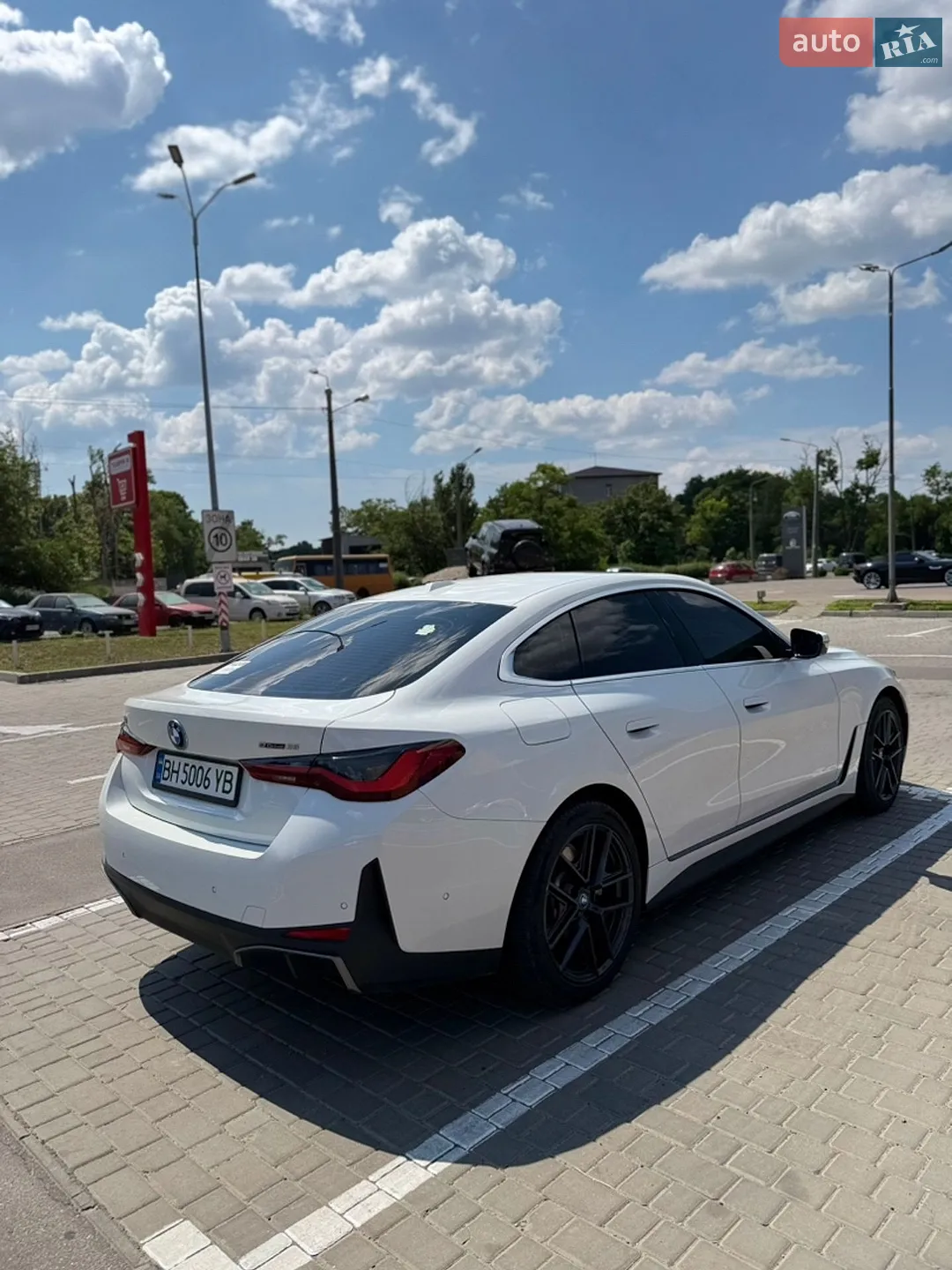 2023 BMW i4 - мініатюра 4