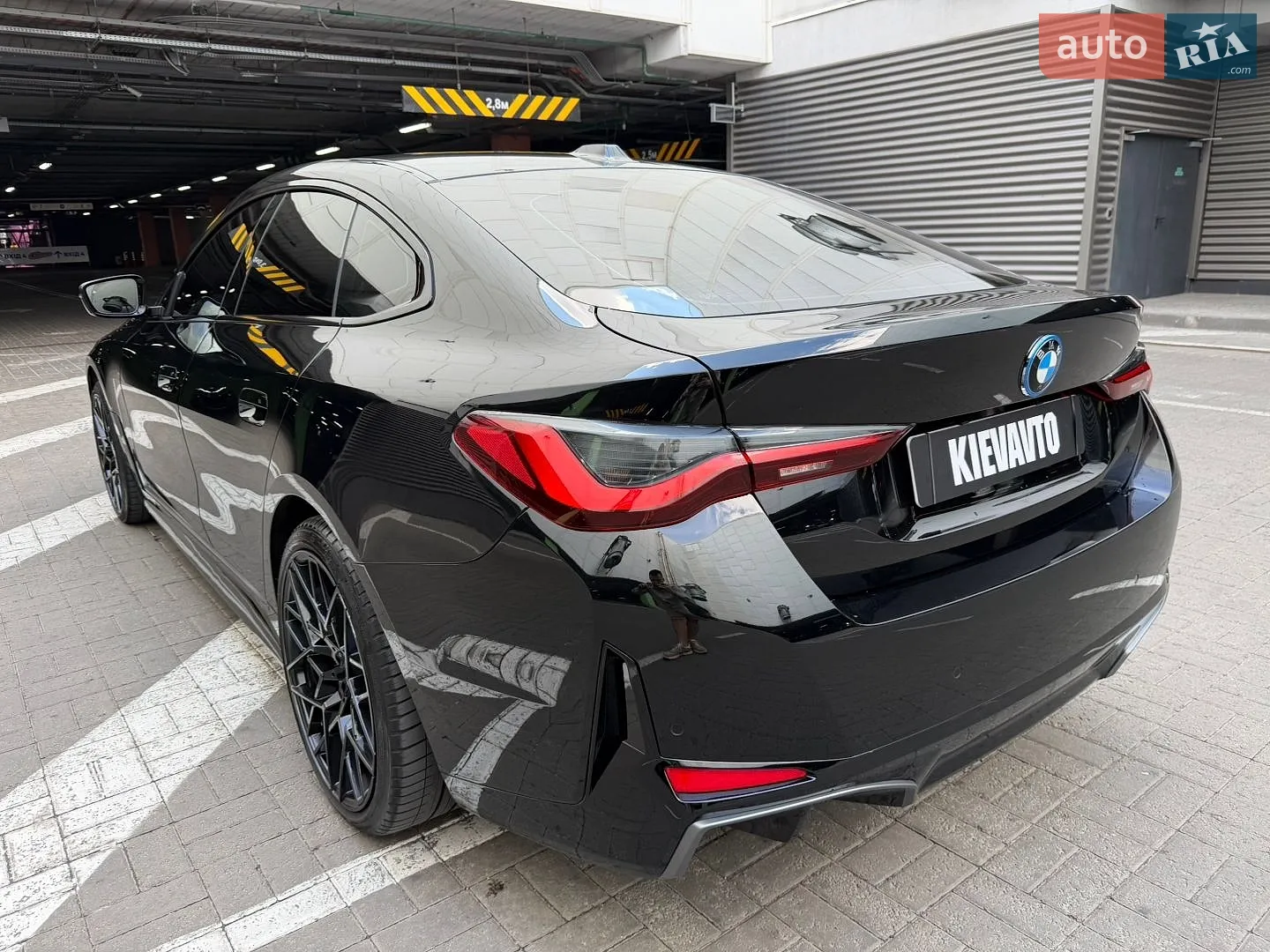 2023 BMW i4 - мініатюра 6
