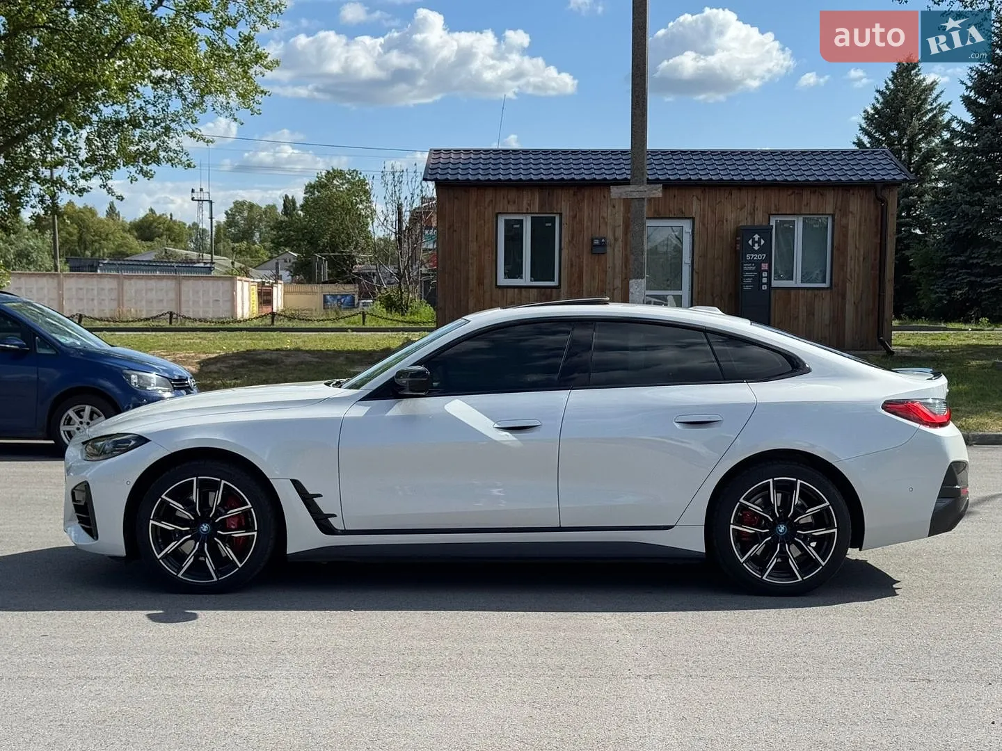 2023 BMW i4 - мініатюра 5