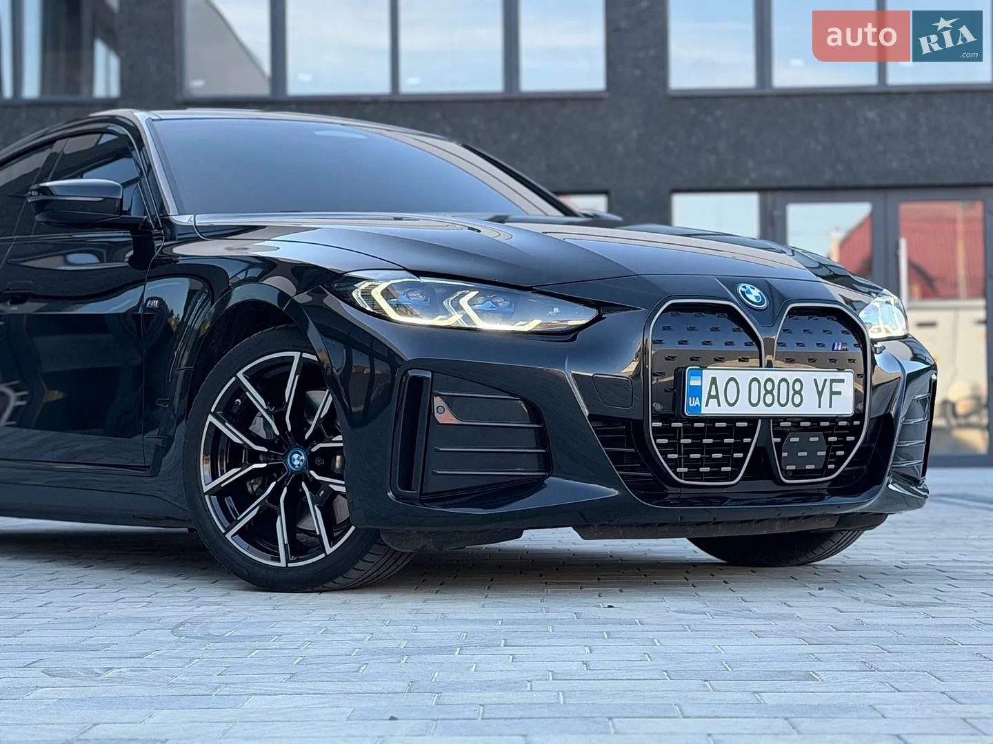 2023 BMW i4 - мініатюра 3