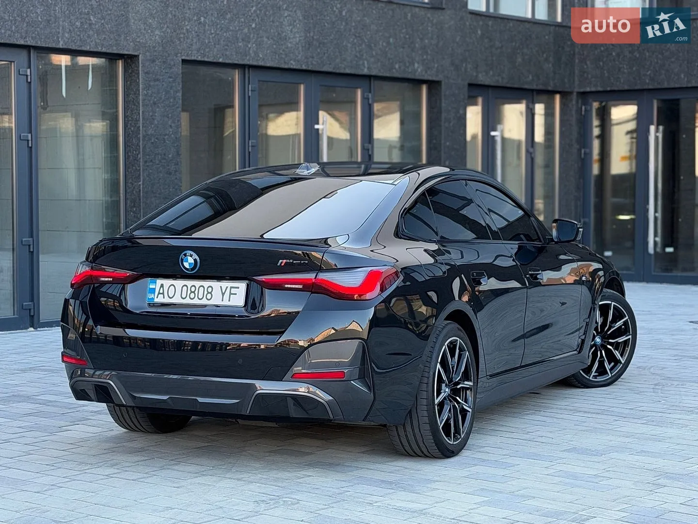 2023 BMW i4 - мініатюра 6